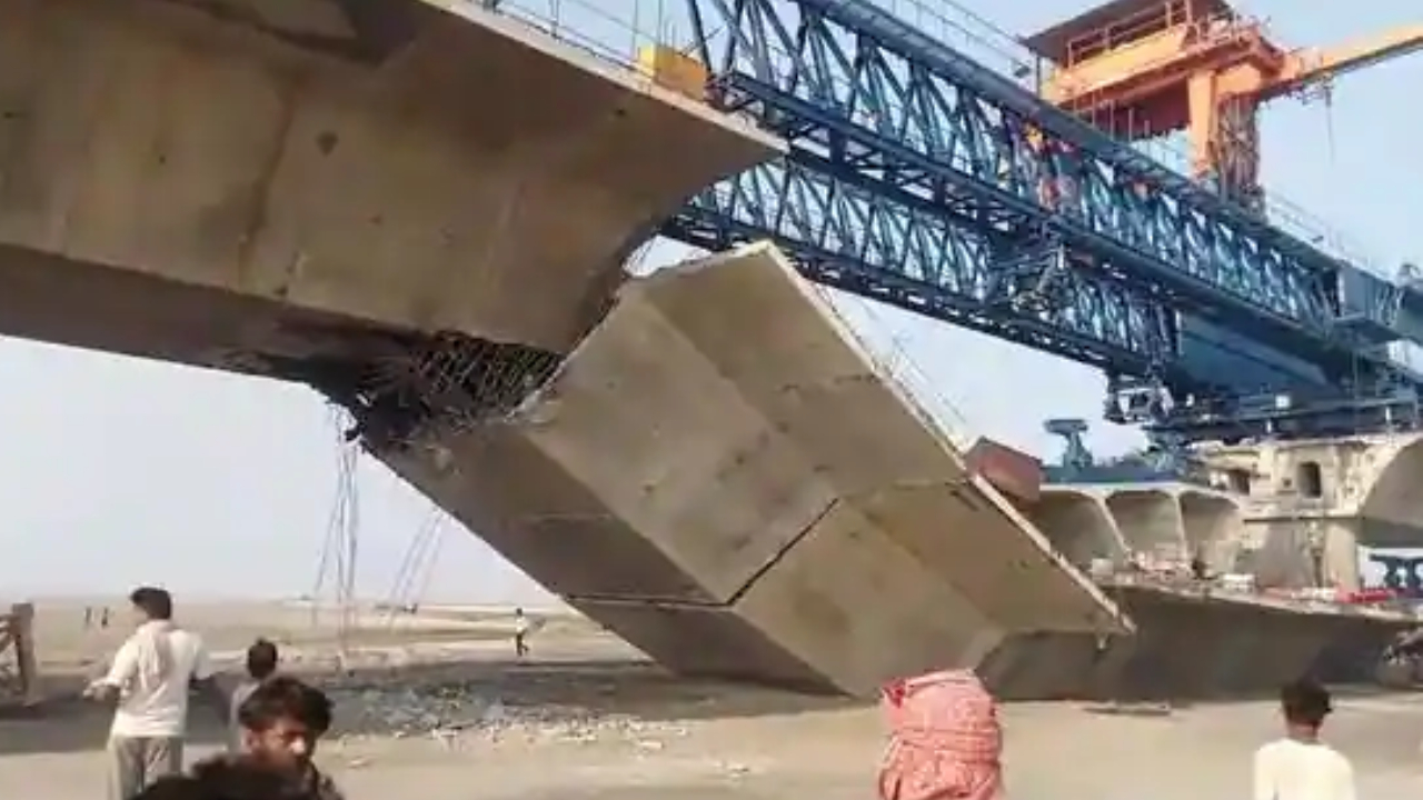 1 dead, several injured as under-construction bridge collapses in Bihar's Supaul